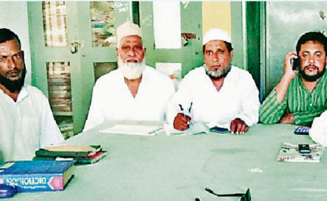 रांची : मदरसों की चौथी बार जांच के निर्णय से शिक्षकों में नाराजगी