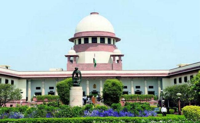 आरे में पेड़ों की कटाई मामले में सोमवार को तत्काल आधार पर सुनवाई करेगी शीर्ष अदालत