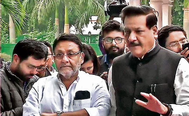 आज तय होगा महाराष्ट्र में नयी सरकार का स्वरूप, कांग्रेस राजी, पवार ने फिर बढ़ाया सस्पेंस