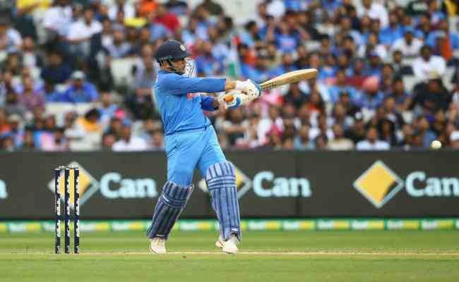 Ind vs Aus 3rd ODI LIVE:भारत ने आस्ट्रेलिया को सात विकेट से रौंदा, 2-1 से ODI सीरीज पर कब्जा