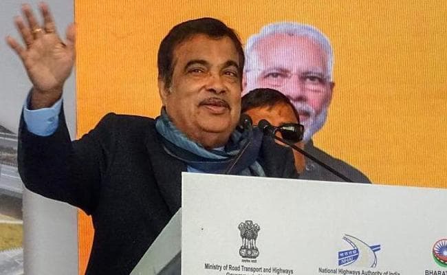 जो नेता सपने पूरे नहीं करते, जनता उनकी पिटाई करती है : गडकरी