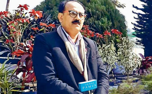 जीवन की संवेदना का विस्तार है कविता