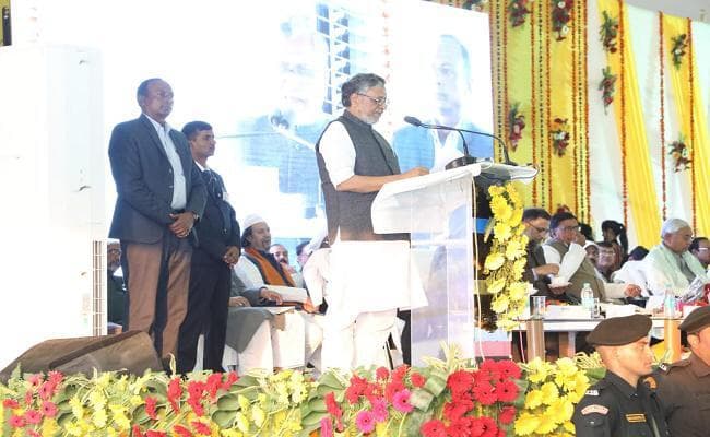 बिहार में अल्पसंख्यक रोजगार ऋण योजना का फंड 25 से बढ़ाकर 100 करोड़ : सुशील मोदी