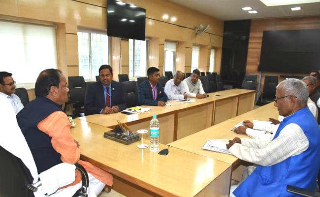 मुख्यमंत्री रघुवर दास ने राज्य के ईंट भट्ठा संचालकों को जून 2020 सीटीओ प्रदान करने की घोषणा की