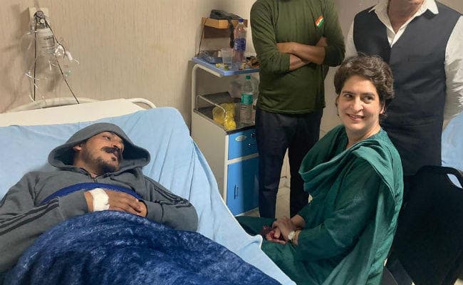 क्या मायावती पर दबाव बनाने के लिए चंद्रशेखर से मिलने पहुंची प्रियंका गांधी ?