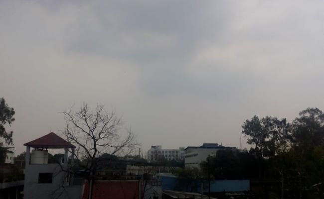 रांची समेत झारखंड के जिलों में बारिश, ओले गिरे, किसानों को भारी नुकसान