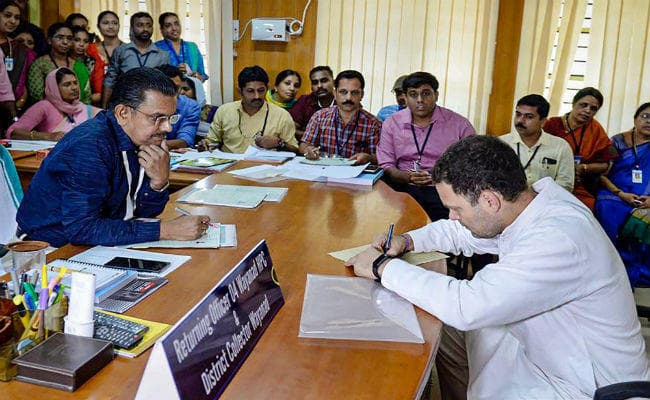 वायनाड में नामांकन के बाद बोले राहुल गांधी - माकपा के हमलों को झेलेंगे, पर कुछ नहीं बोलेंगे