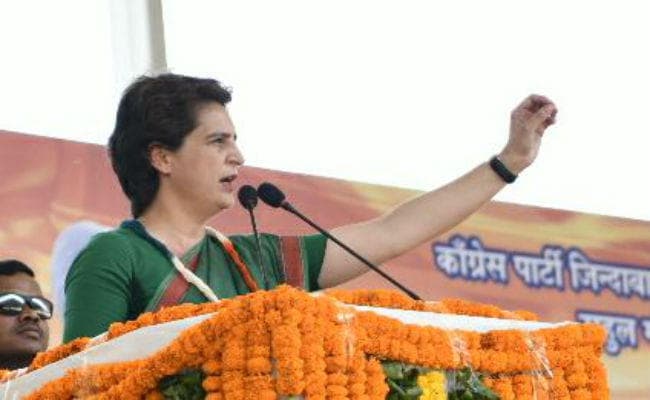 जब चुनाव प्रचार के दौरान मेनका के सामने पहुंची प्रियंका गांधी फिर...