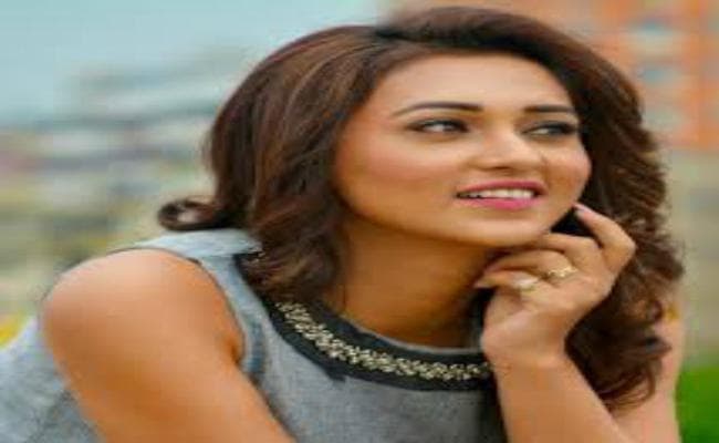 जाधवपुर में इतिहास रचने के लिए तृणमूल ने मिमी चक्रवर्ती पर खेला है दांव