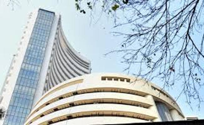 शीर्ष 10 में नौ कंपनियों का बाजार पूंजीकरण 82,379.79 करोड़ रुपये बढ़ा