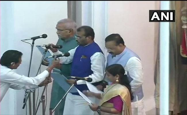 बिहार कैबिनेट का विस्तार : जदयू कोटे से 8 मंत्री नीतीश मंत्रिमंडल में शामिल