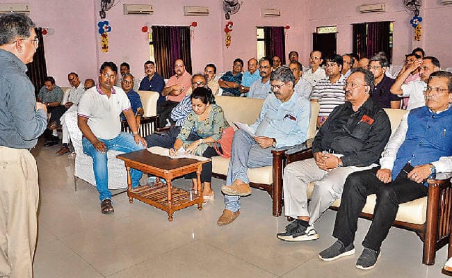 रांची : घायल चिकित्सक के इलाज का खर्च और मुआवजा दे सरकार