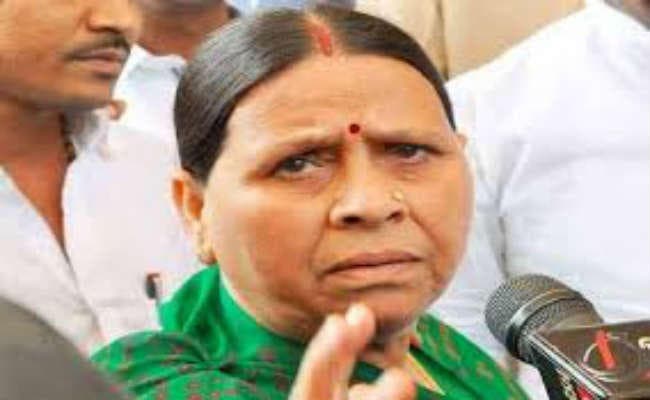 तेजस्वी यादव नहीं पहुंचे सदन कारण पूछा तो भड़कीं राबड़ी