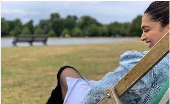 रणवीर सिंह ने शेयर की दीपिका पादुकोण की ये खूबसूरत तसवीर, लिखा खास कैप्‍शन