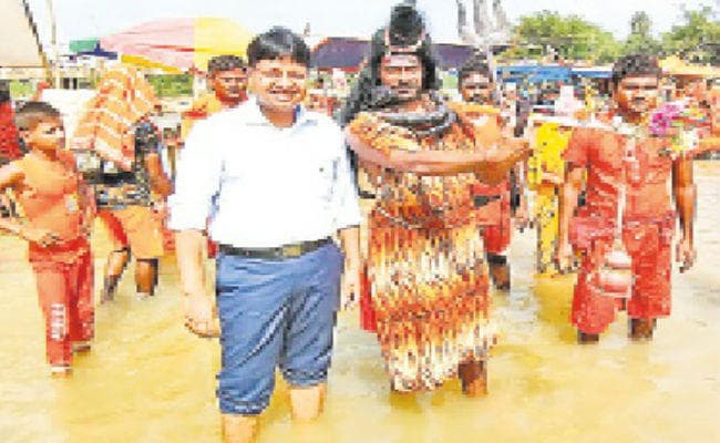 गोड़ियारी में डीसी लिया यात्रा का अनुभव