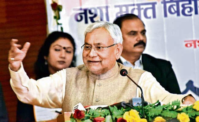 बिहार में  नयी बालू  नीति को स्वीकृति, अब एक व्यक्ति को अधिकतम दो बालू घाटों का ही मिलेगा ठेका