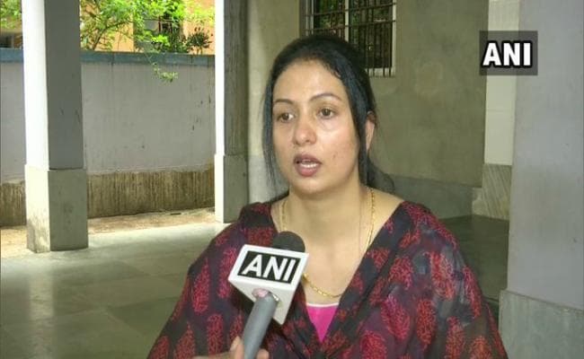 मोहम्मद शमी के खिलाफ जारी हुआ वारंट, तो हसीन जहां ने कहा, अल्लाह का शुक्र है…