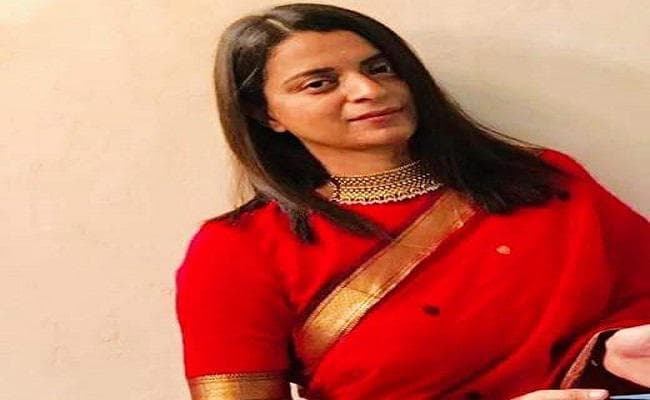 फिल्म ”तख्त” पर कंगना की बहन ने करण जौहर पर साधा निशाना