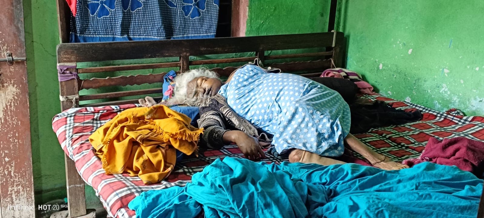धनबाद : चार दिन से नहीं दिख रही थी वृद्धा, घर में मिला सड़ा हुआ शव