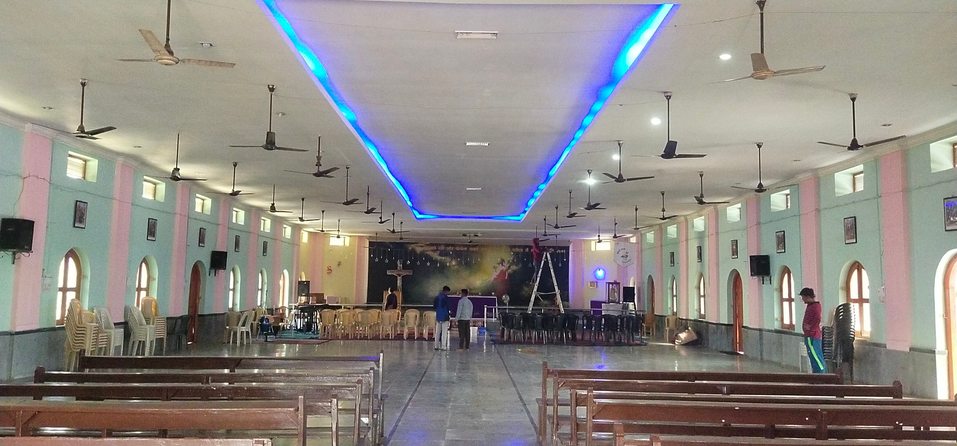 Christmas 2023 : चक्रधरपुर में 120 साल पहले पड़ी कैथोलिक चर्च की नींव