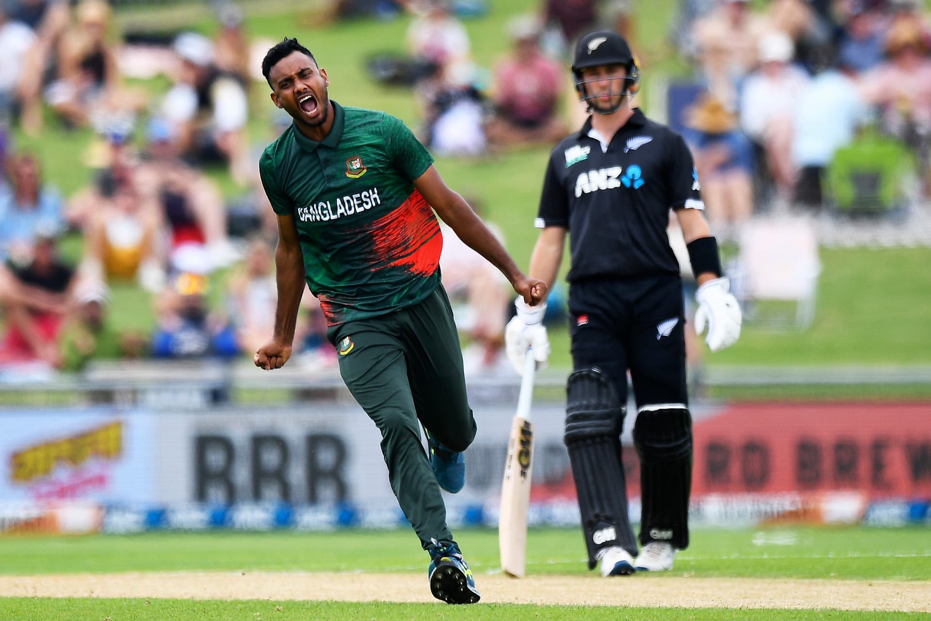 NZ vs BAN: बांग्लादेश ने न्यूजीलैंड को उसके ही घर में 100 रन के अंदर समेटा, 9 विकेट से जीता आखिरी वनडे