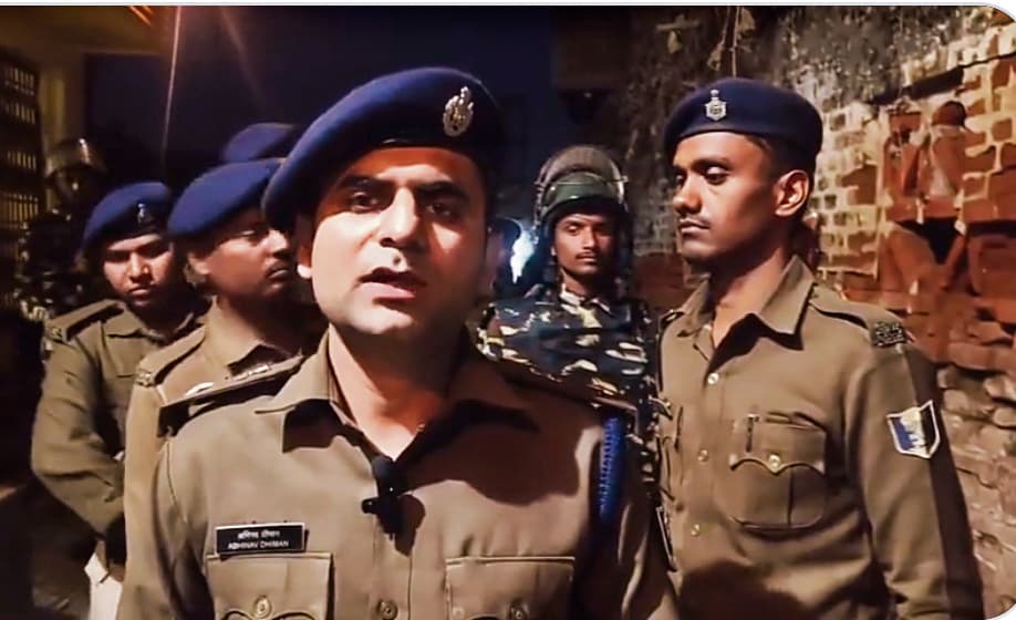 पटना के फुलवारीशरीफ में दो गुटों के बीच झड़प में पथराव व फायरिंग, थानेदार समेत 3 पुलिसकर्मी भी जख्मी