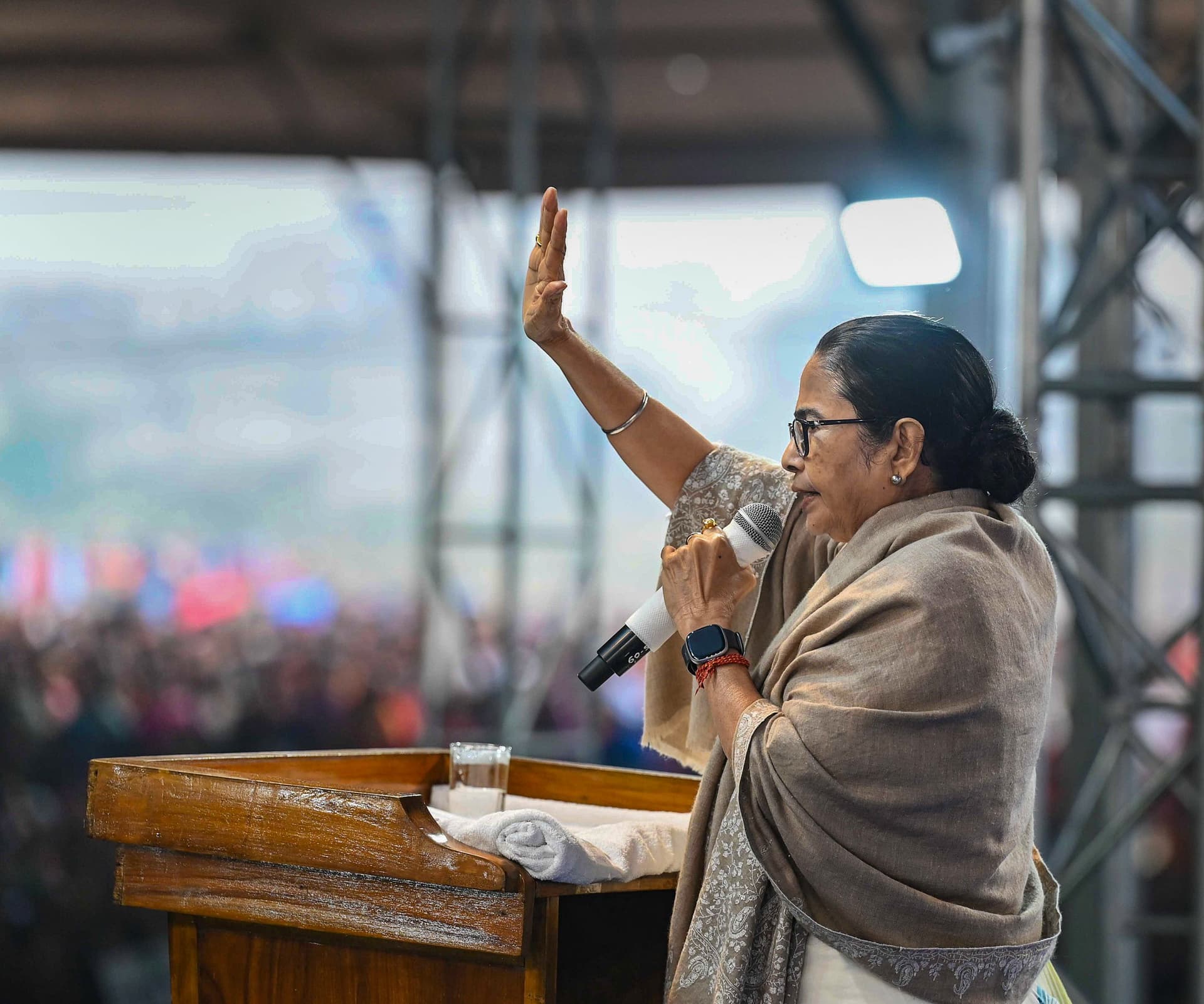 लोकसभा चुनाव से पहले टीएमसी के आगे कांग्रेस ने टेके घुटने? ममता बनर्जी के ऐलान के बाद जयराम रमेश ने कही ये बात