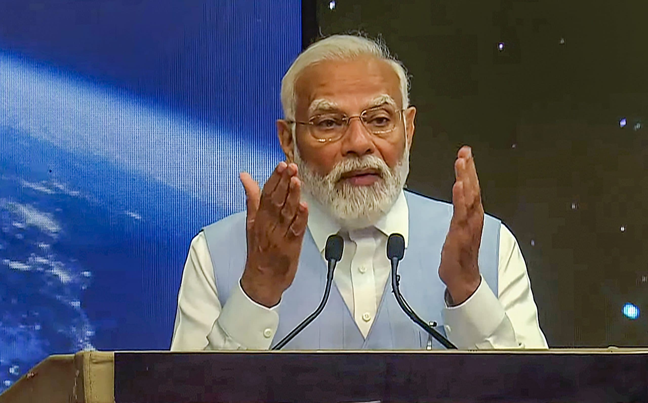 Lok Sabha Election 2024: लेफ्ट चाहती है वायनाड से बाहर हो जाएं कांग्रेस के युवराज, पीएम मोदी का I.N.D.I.A Alliance पर बड़ा हमला