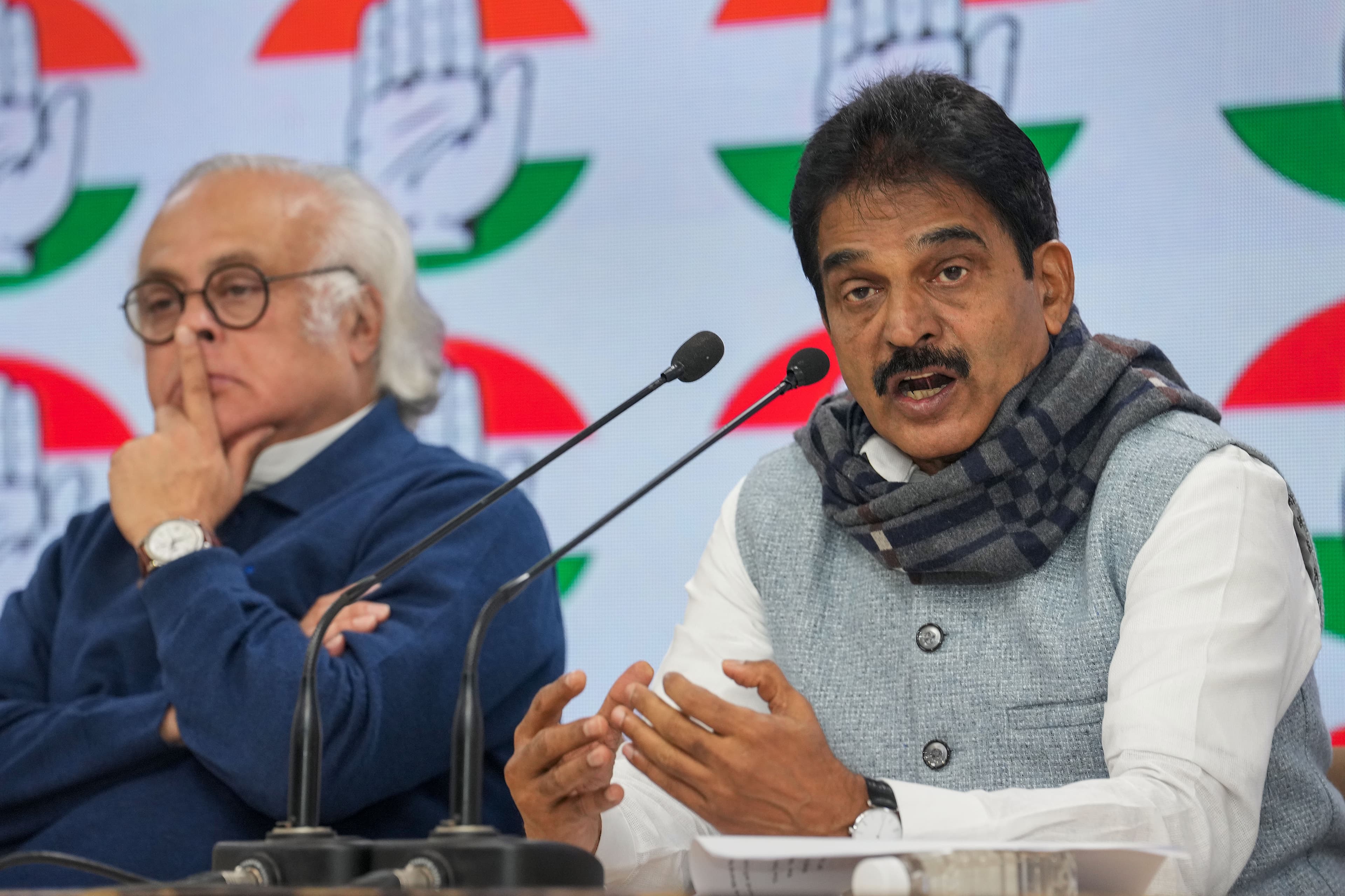 रांची : चौथे दिन कांग्रेस विधायकों की केसी वेणुगोपाल से हुई मुलाकात, दी ये नसीहत