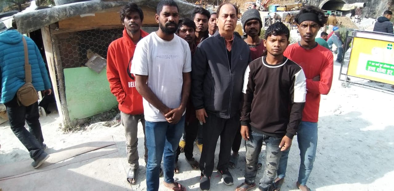 सुरंग से 25 किमी दूर अस्पताल पहुंचाये गये झारखंड के मजदूर, एयरलिफ्ट कर लाए जाएंगे रांची