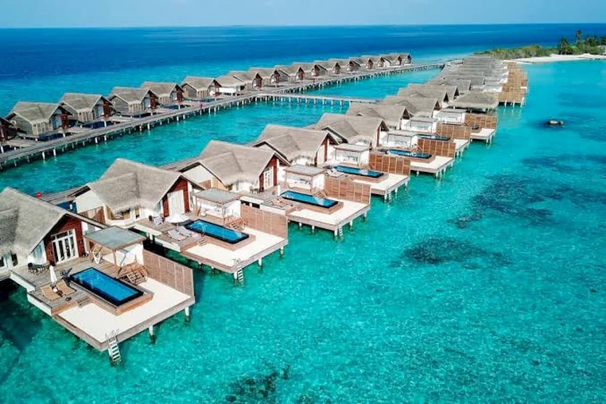Maldives Trip: कपल्स की पहली पसंद मालदीव क्यों है, जानें यहां