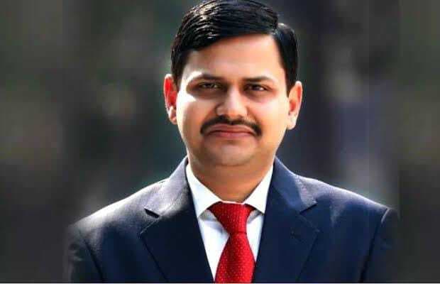 क्यों चर्चा में है वाराणसी के DM कौशल राज शर्मा का आदेश, PM मोदी के दौरे से है खास कनेक्शन क्यों चर्चा में है वाराणसी के DM कौशल राज शर्मा का आदेश, PM मोदी के दौरे से है खास कनेक्शन