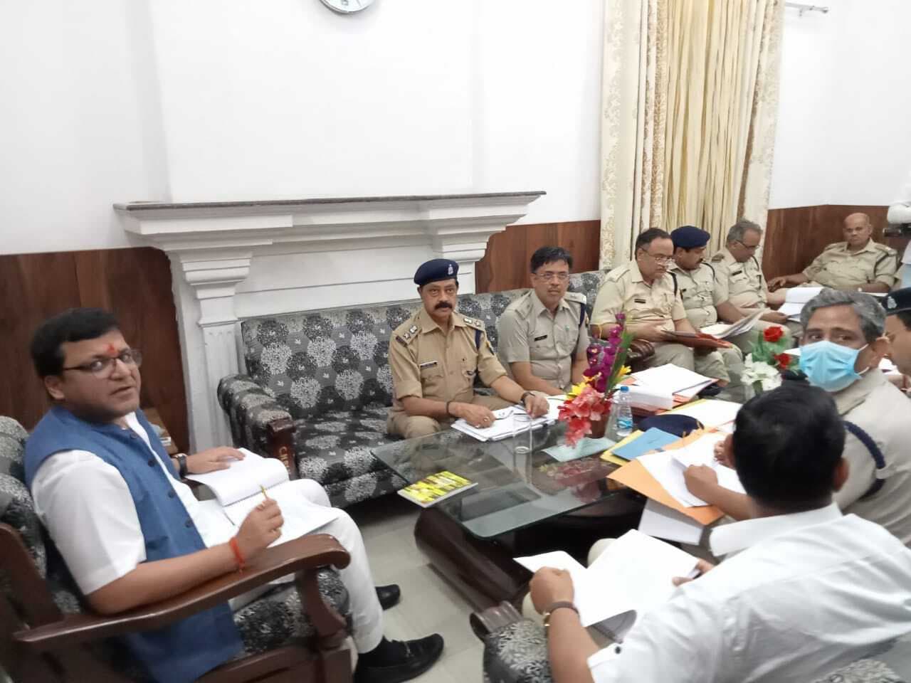 Bareilly News: सपा-बसपा की सरकार में मजबूत था शराब सिंडिकेट- आबकारी मंत्री ने लगाया बड़ा आरोप