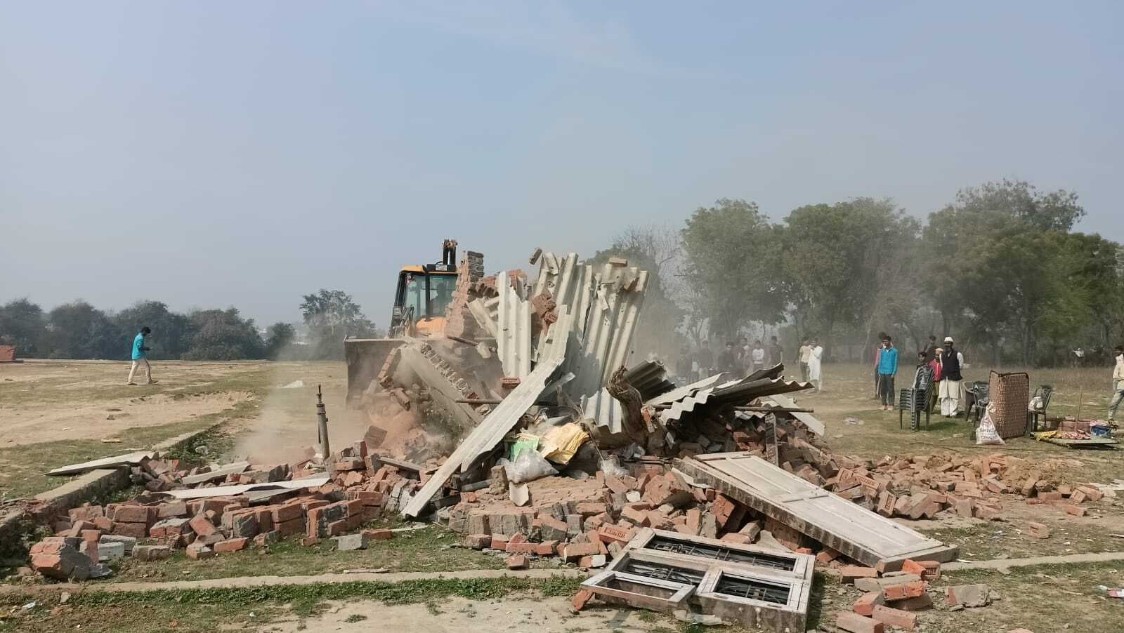 Bareilly: फिर गरजा BDA का बुलडोजर, शाहजहांपुर रोड की आठ कॉलोनियां ध्वस्त