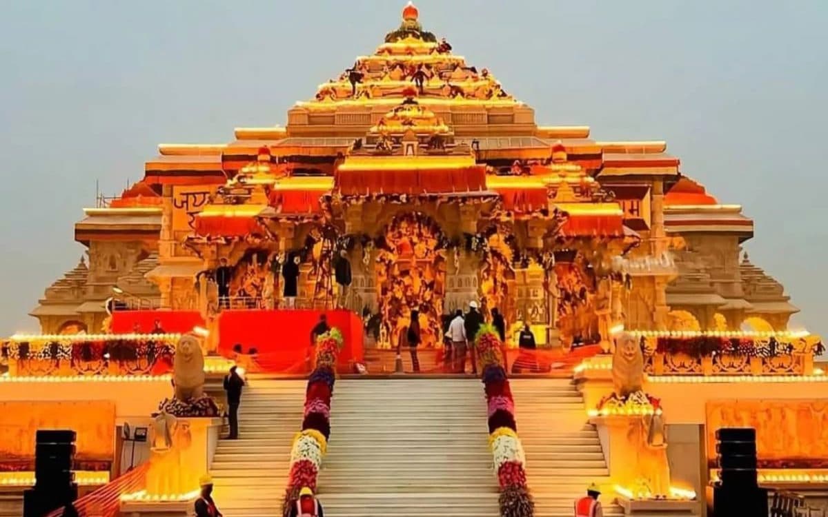 Ram Mandir: अयोध्या में विराजे रामलला, प्राण प्रतिष्ठा का एक माह पूरा, जल्द ही पूर्ण आकार लेगा भव्य मंदिर