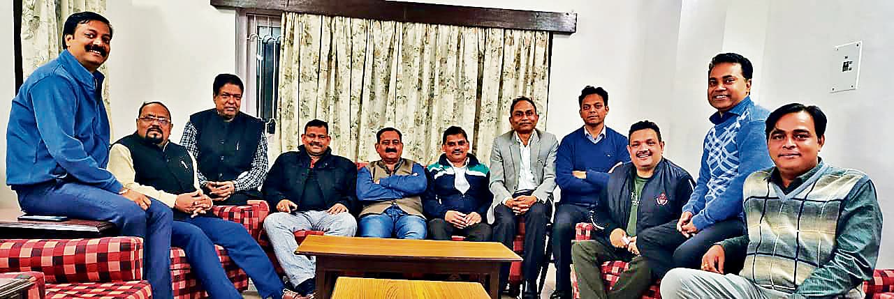 टाटा वर्कर्स यूनियन : मान गये हरिशंकर, महासचिव के पद पर कड़ी चुनौती की संभावना खत्म, अजय सहायक सचिव प्रत्याशी