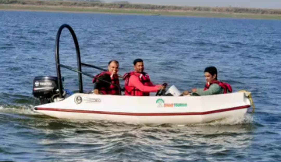 पटना में खुला सबसे लंबा वाटर स्पोर्ट्स सेंटर, जानें एक राइड के लिए चुकानी होगी कितनी कीमत