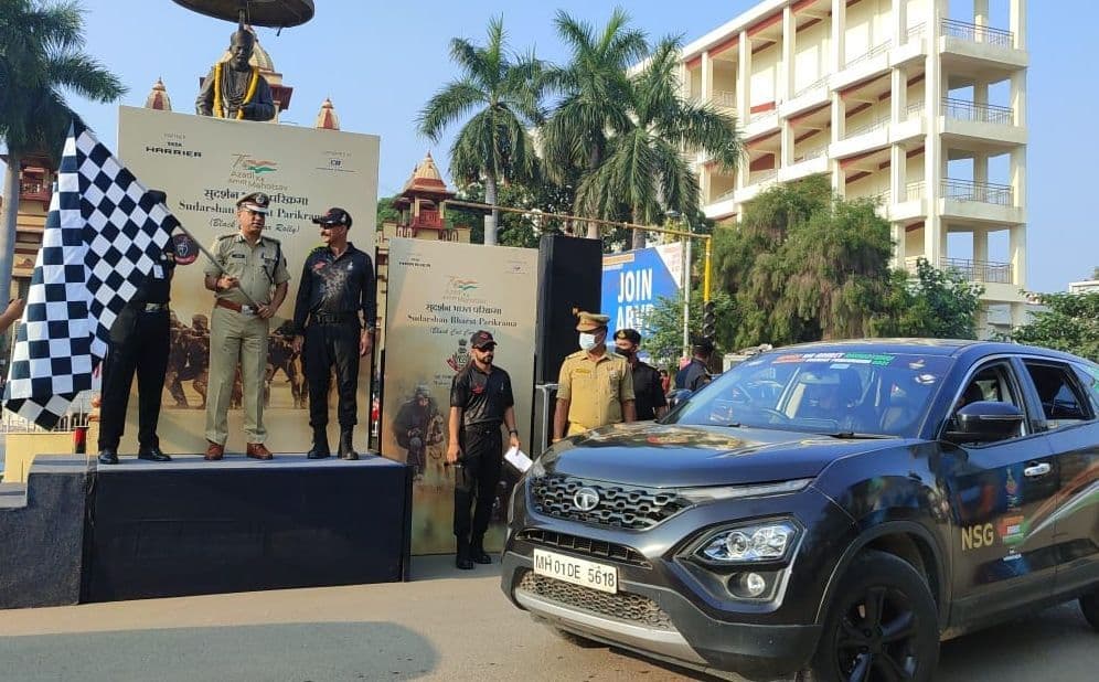 काशी से गौतम बुद्ध नगरी गया के लिए सुदर्शन भारत परिक्रमा कार रैली रवाना, 30 अक्टूबर को दिल्ली वापसी