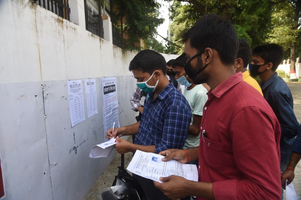 WB Board 12वीं के नतीजों का 22 जुलाई को ऐलान, ऑनलाइन या SMS से ऐसे चेक करें अपना रिजल्ट