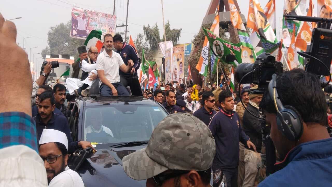 PHOTOS: बिहार के कटिहार पहुंचे राहुल गांधी तो उमड़ी भीड़, भारत जोड़ो न्याया यात्रा की देखिए तस्वीरें..