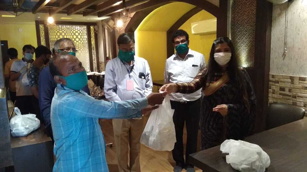 Coronavirus Lockdown: पलामू सांसद बीडी राम ने राहत कोष में दिया एक माह का वेतन, कोरोना फाइटरों को भोजन उपलब्ध करायेगा जैन समाज