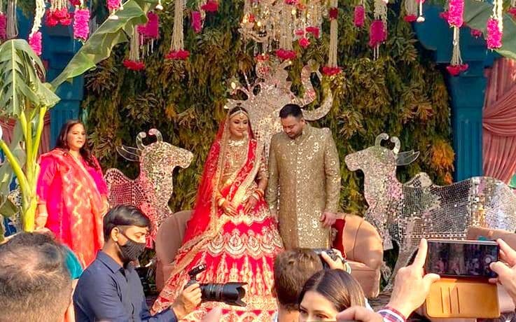 तेजस्वी की शादी में अखिलेश भी बने बाराती, लालू यादव और मुलायम सिंह के बीच है खास पारिवारिक रिश्ता