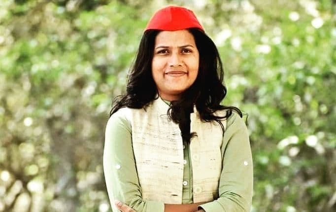 Bareilly News: शाह को काला झंडा दिखाने वाली नेहा यादव को इनाम, बनीं सपा छात्र सभा की राष्ट्रीय अध्यक्ष Bareilly News: शाह को काला झंडा दिखाने वाली नेहा यादव को इनाम, बनीं सपा छात्र सभा की राष्ट्रीय अध्यक्ष