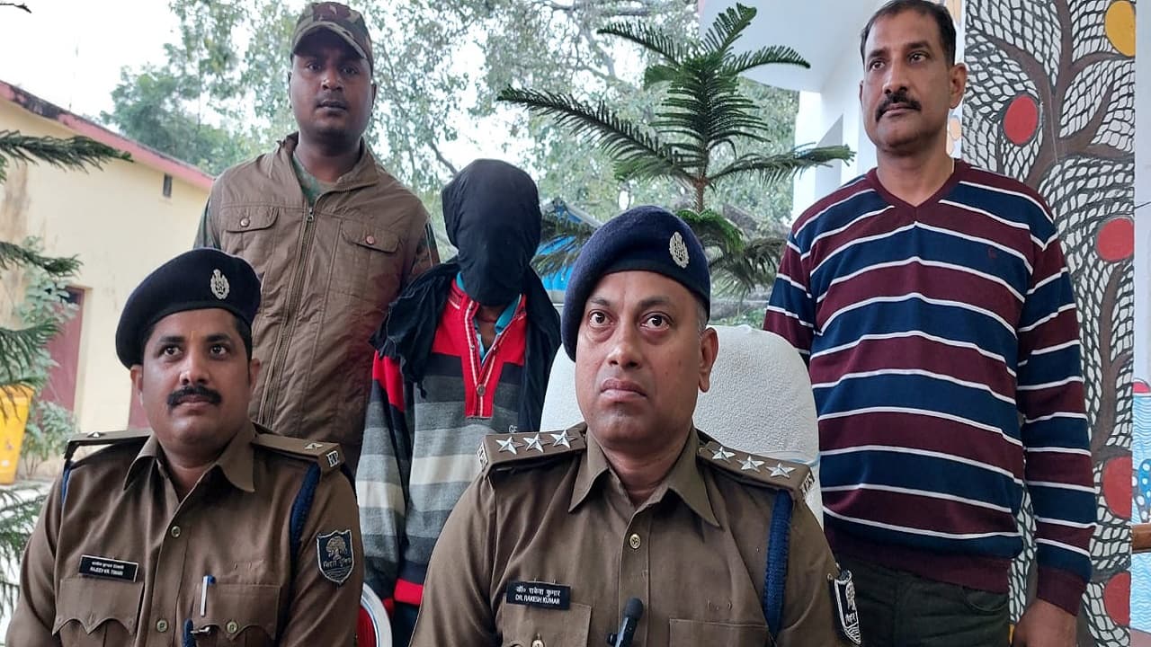 जमुई में साली से हुआ प्यार तो कर ली शादी, दो पत्नियों का शौक पूरा करने के लिए बना शातिर ठग, अब पहुंचा जेल