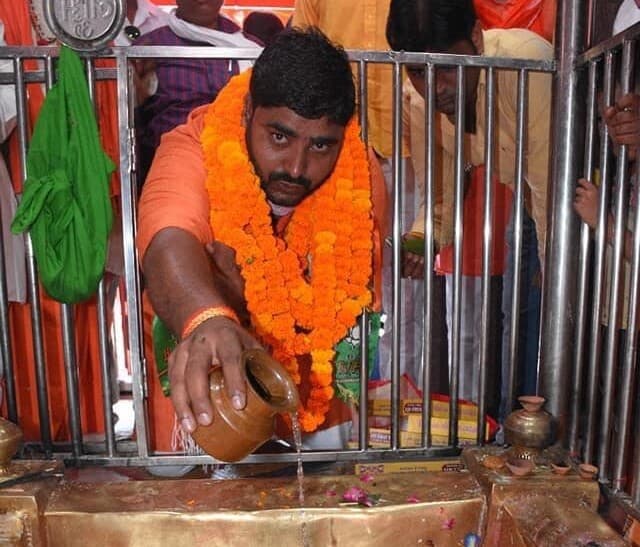 Prayagraj News: ‍‍‍BJP नेता पर जानलेवा हमला, पड़िला महादेव की कृपा से बचे अजय शर्मा...