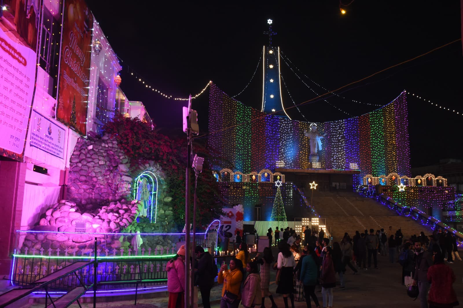 क्रिसमस: राजधानी की नौ सड़कों पर ट्रैफिक डायवर्जन, दोपहर 3 बजे के बाद बरतें सावधानी