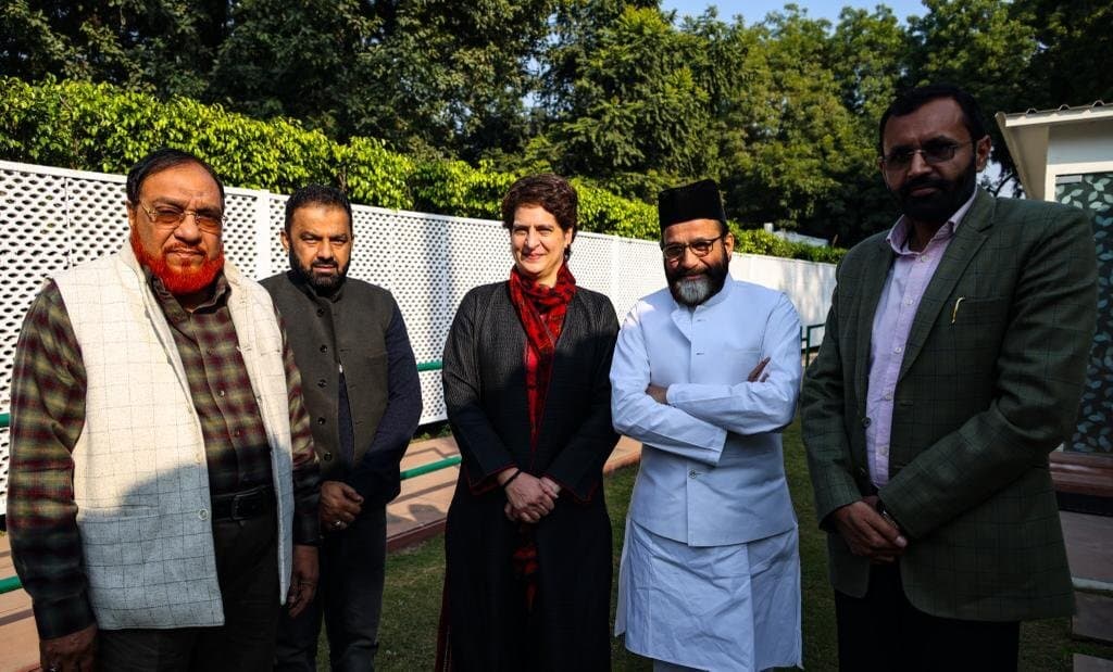 UP Election: अखिलेश यादव पर भड़के मौलाना तौकीर रजा, प्रियंका गांधी से की मुलाकात