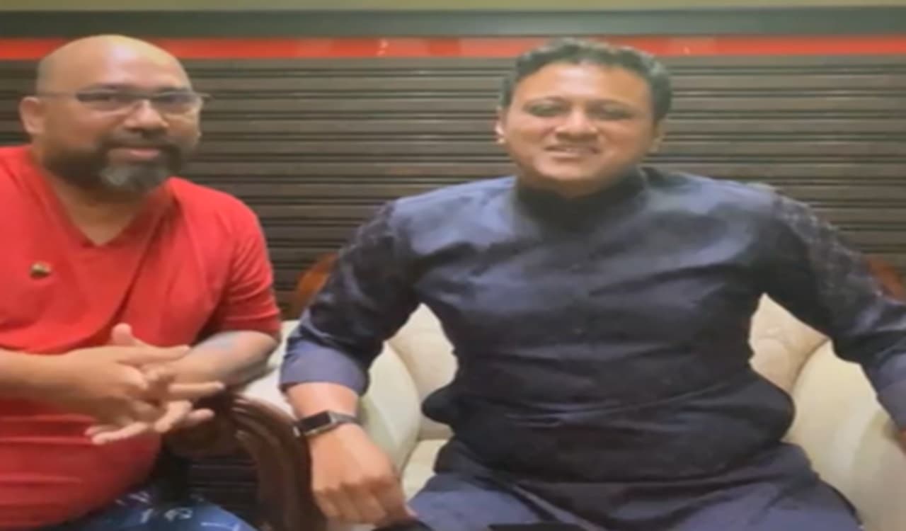 महाराष्ट्र: फेसबुक LIVE के दौरान उद्धव गुट के नेता को मारी गोली, हमलावर ने किया सुसाइड, खौफनाक VIDEO आया सामने