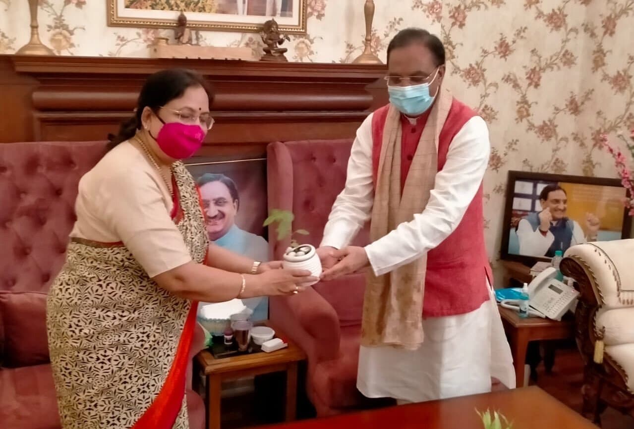 यूपी में दलितों को भाजपा के साथ लाने की कोशिश,  बेबी रानी मौर्य संभाल सकती हैं कमान,राज्यपाल के पद से इस्तीफा