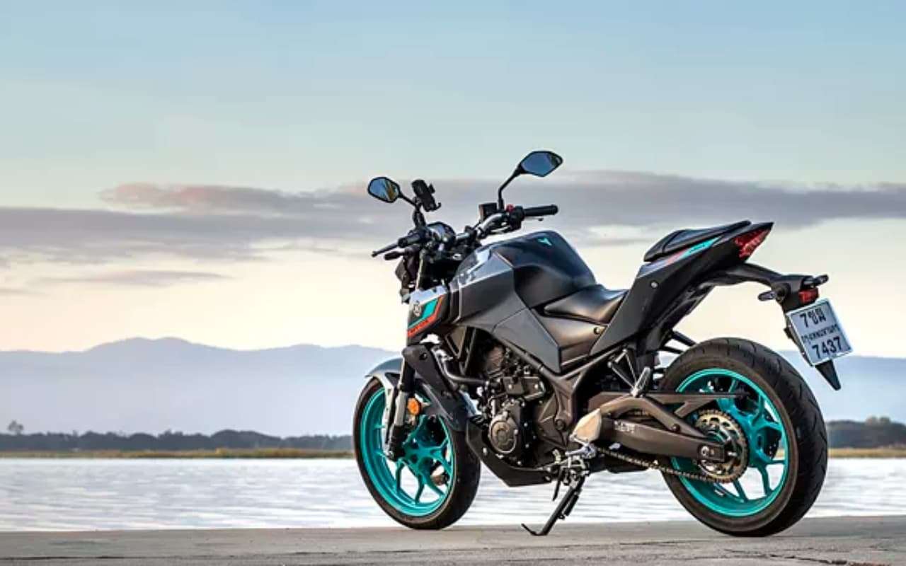YAMAHA MT-03 ने लॉन्च होते मचाई धूम, ड्यूक, ट्रायम्फ, आरटीआर 310 और बीएमडब्ल्यू की हालत खराब!